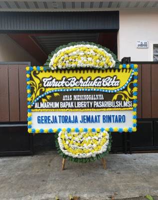 Papan Bunga Duka di Mandobo