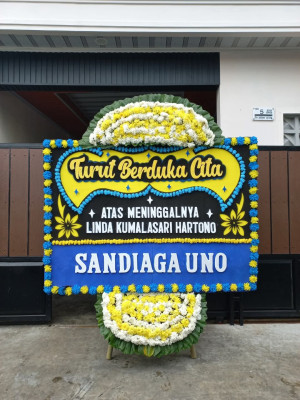 Papan Bunga Duka di Mandobo